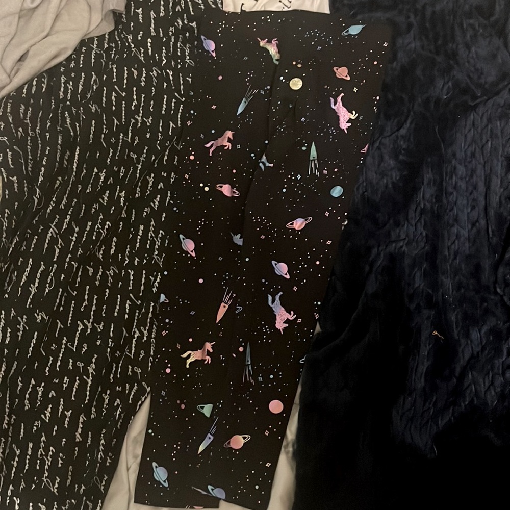 Wonder nation galaxy/unicorn leggings.